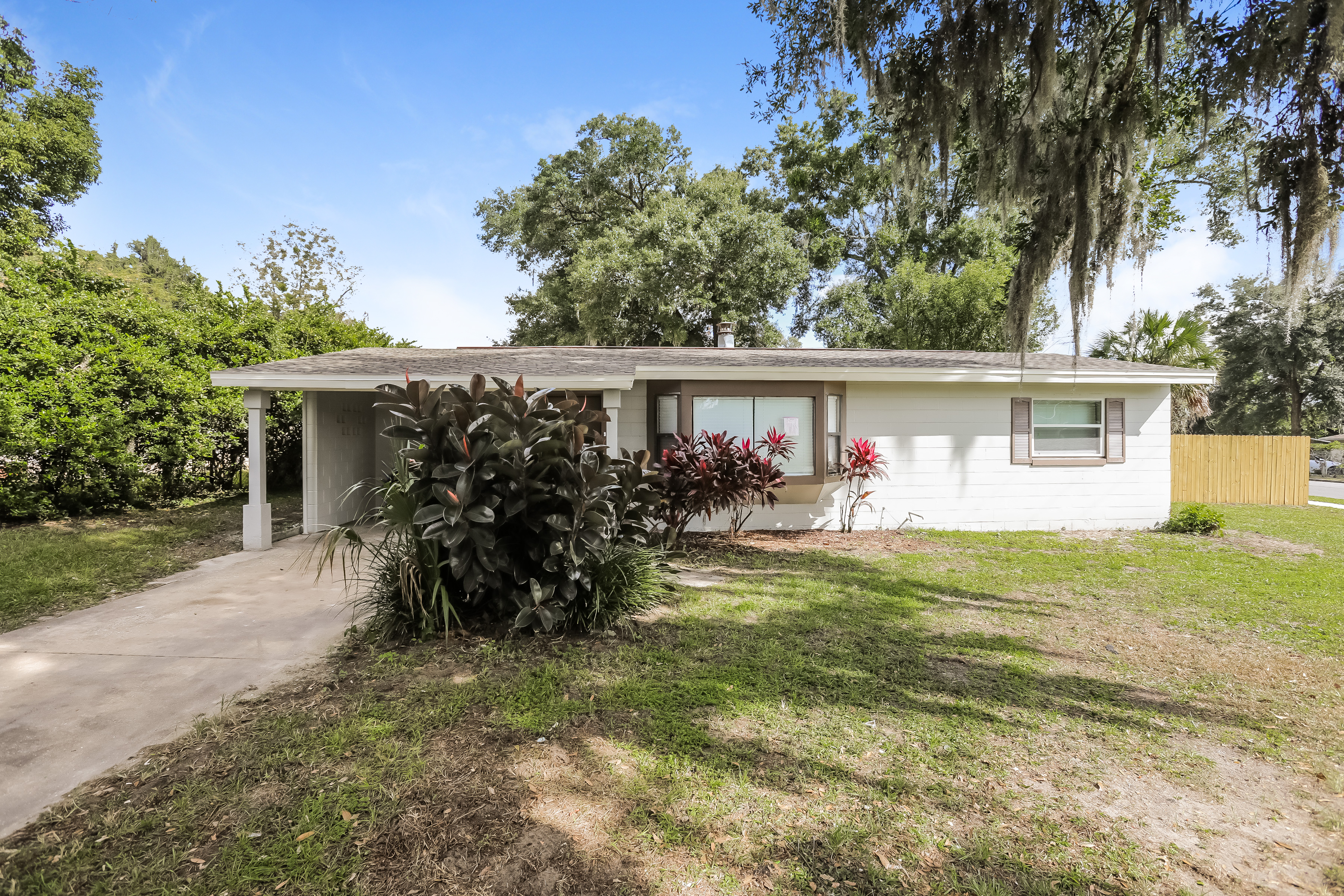 307 S Ulysses Dr Apopka, FL 32703